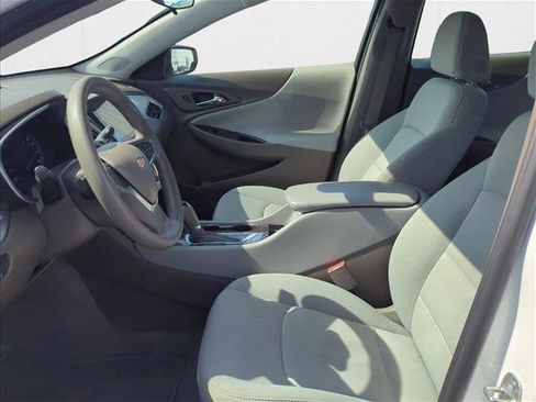 Used 2020 Chevrolet Malibu LS image 14