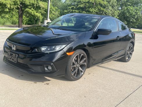 Used 2020 Honda Civic Sport image 5