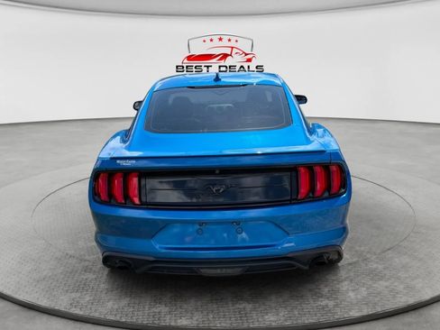 Used 2020 Ford Mustang Coupe w/ Equipment Group 101A RWD image 4
