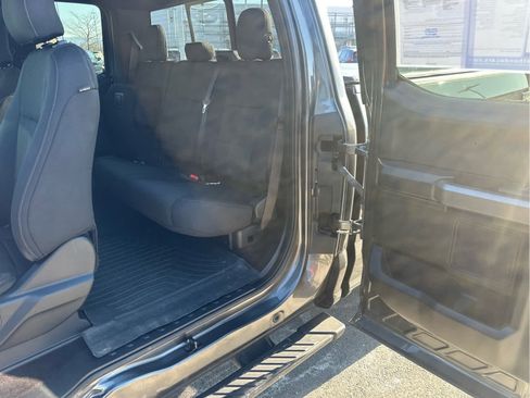 Used 2016 Ford F150 XLT w/ Equipment Group 302A Luxury image 20