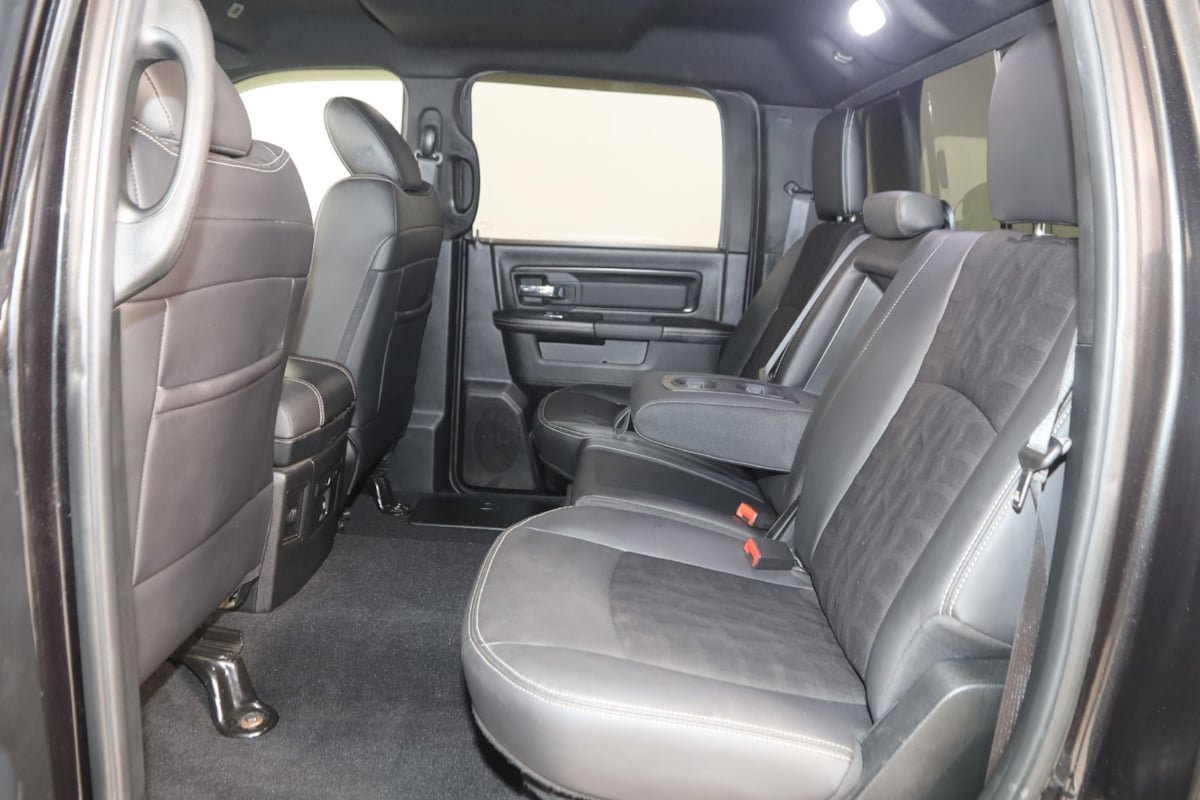 Used 2018 RAM 1500 Rebel w/ Luxury Group AWD/4WD image 39