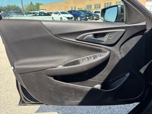 Used 2024 Chevrolet Malibu LT image 18