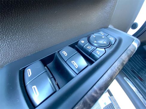 Used 2022 GMC Sierra 2500 Denali w/ Snow Plow Prep/Camper Package image 25