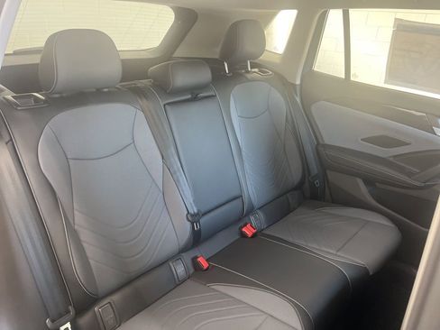 New 2026 Volkswagen Tiguan SE AWD/4WD image 38