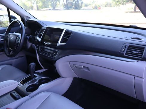 Used 2018 Honda Pilot EX-L image 17