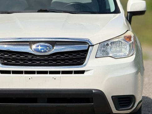 Used 2015 Subaru Forester 2.5i Premium w/ All-Weather Package image 12
