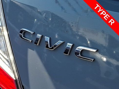 Used 2019 Honda Civic Type R image 31