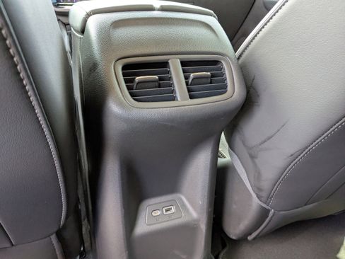 Used 2023 Buick Envision Essence FWD image 15