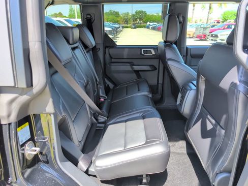 New 2026 Ford Bronco Outer Banks AWD/4WD image 15