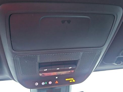 New 2026 GMC Terrain Elevation w/ Elevation Premium Package image 33