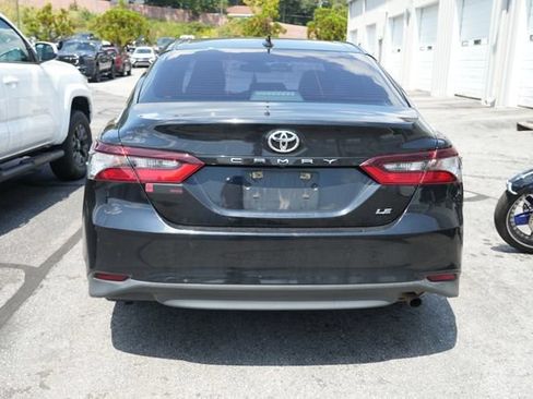 Used 2021 Toyota Camry LE FWD image 9