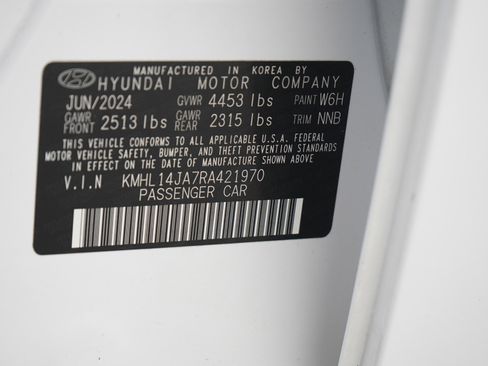 Certified 2024 Hyundai Sonata SEL w/ Convenience Package FWD image 28
