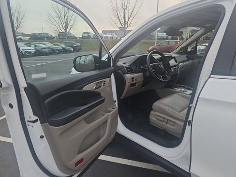 Used 2021 Honda Pilot EX-L image 12