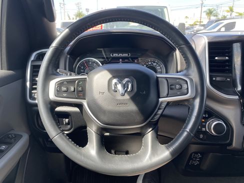 Used 2022 RAM 1500 Big Horn AWD/4WD image 29