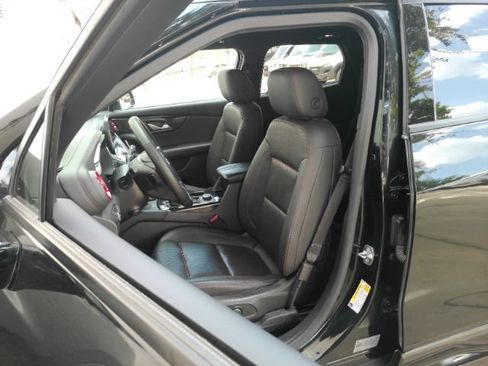 Used 2024 Chevrolet Blazer RS w/ Driver Confidence II Package FWD image 16