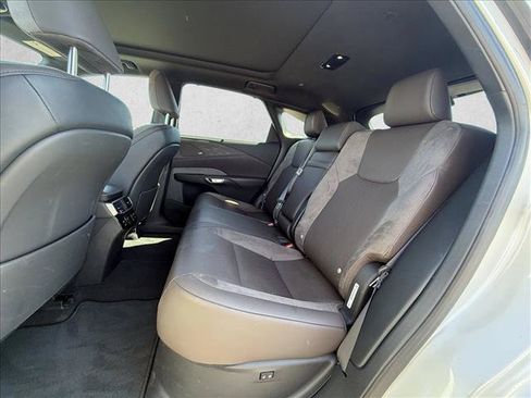 Used 2024 Lexus RX 350 FWD w/ Convenience Package image 21