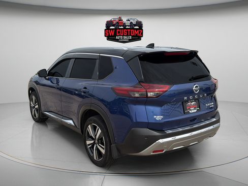 Used 2021 Nissan Rogue Platinum AWD/4WD image 5