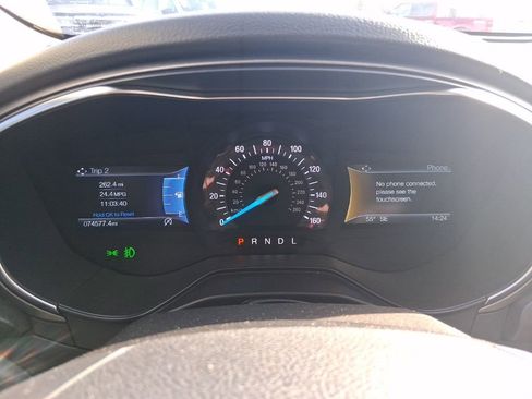 Used 2020 Ford Fusion SE w/ Equipment Group 151A image 12