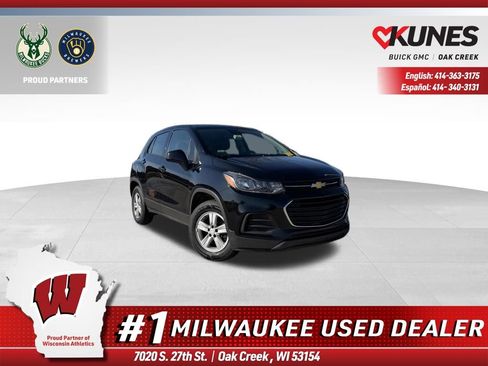 Used 2020 Chevrolet Trax LS FWD image 1
