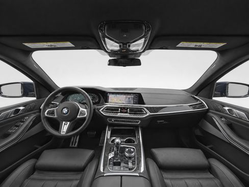 Used 2022 BMW X7 M50i AWD/4WD image 13