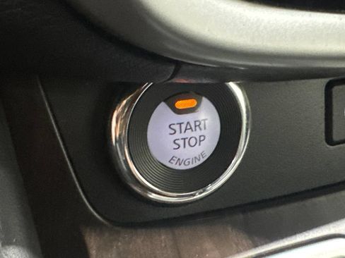Used 2020 Nissan Murano Platinum AWD/4WD image 42