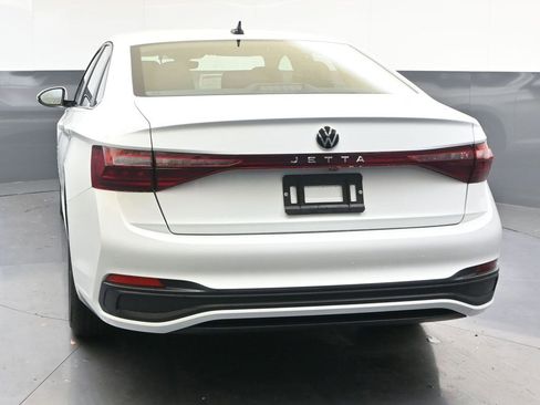 New 2026 Volkswagen Jetta S image 4