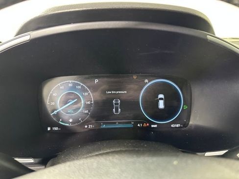 Used 2022 Hyundai Santa Fe SEL w/ Convenience + Premium Package image 17