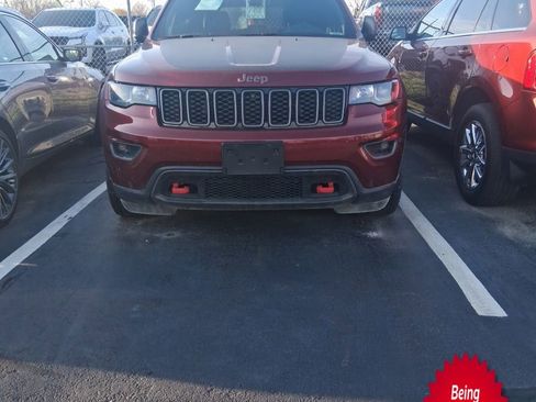 Used 2017 Jeep Grand Cherokee Trailhawk image 1