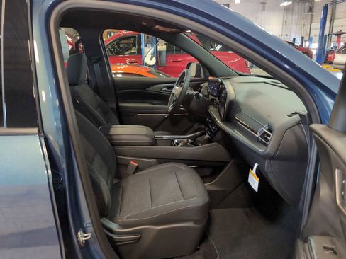 New 2026 Chevrolet Traverse LT image 27