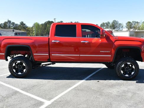 Used 2017 GMC Sierra 1500 SLT w/ Max Trailering Package image 5