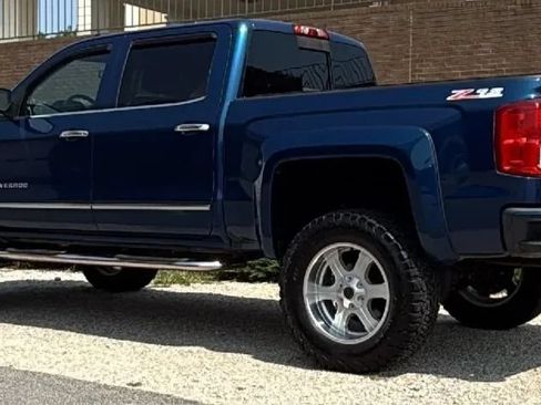 Used 2017 Chevrolet Silverado 1500 LTZ Z71 AWD/4WD image 7