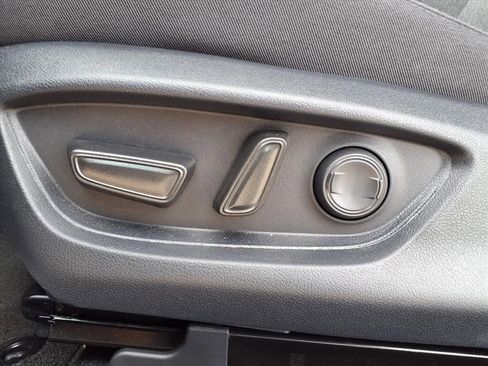 Used 2026 Toyota Camry LE w/ Convenience Package image 30