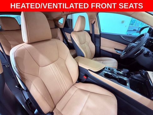 Certified 2025 Lexus NX 250 FWD w/ Accessory Package (K3) image 15