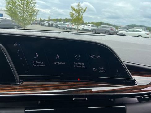 Used 2021 Cadillac Escalade Premium Luxury w/ Driver Assist Tech Package RWD image 29