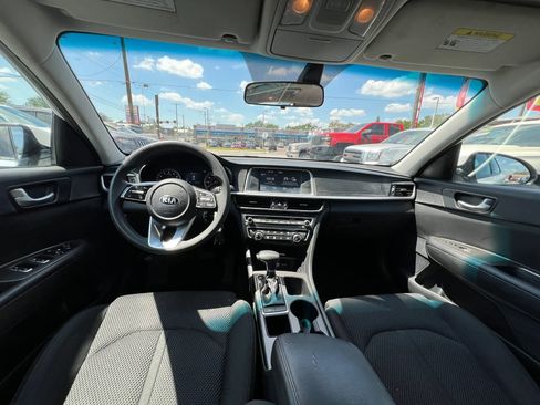 Used 2020 Kia Optima LX FWD image 11