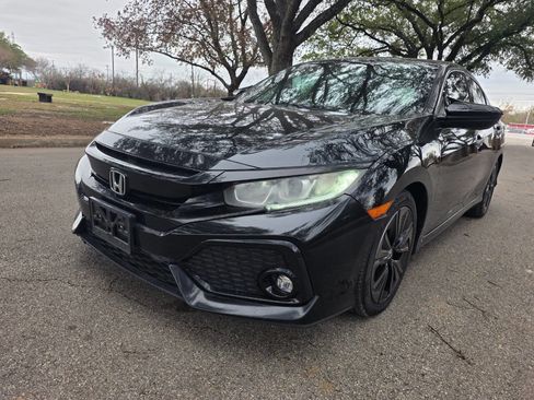 Used 2019 Honda Civic EX image 8