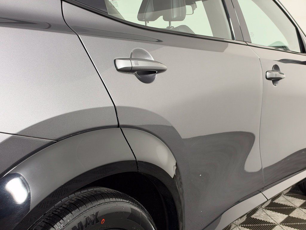 Used 2023 Nissan Ariya FWD image 10