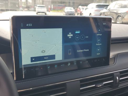 New 2026 Lincoln Corsair Premiere image 20