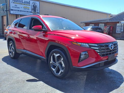 Certified 2023 Hyundai Tucson SEL w/ Convenience Package AWD/4WD image 3