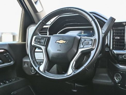 Used 2024 Chevrolet Silverado 2500 LT image 15