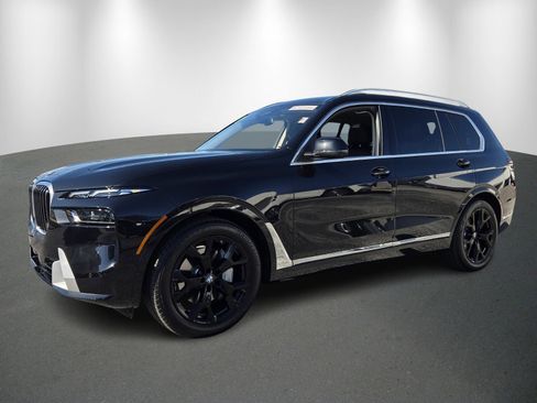 New 2026 BMW X7 xDrive40i image 3
