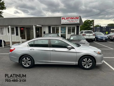 Used 2013 Honda Accord LX image 2