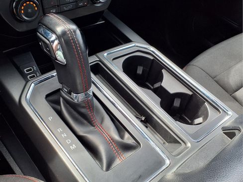 Used 2019 Ford F150 XLT w/ Equipment Group 302A Luxury AWD/4WD image 21