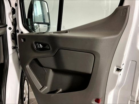 Used 2024 Ford Transit 350 XLT RWD image 19