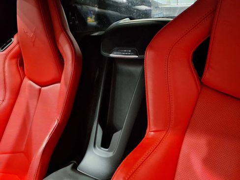 Used 2024 Chevrolet Corvette Stingray Coupe w/ 1LT RWD image 18