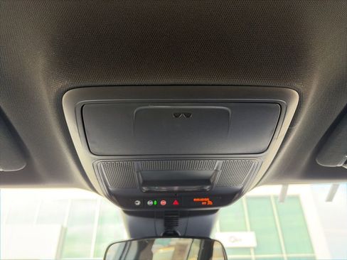 Used 2025 GMC Acadia Elevation image 26