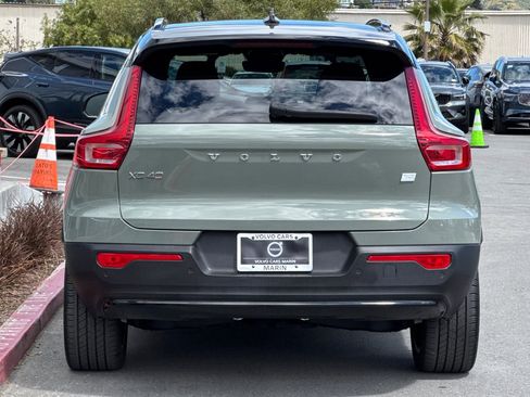 Used 2023 Volvo XC40 Recharge Plus AWD/4WD image 8