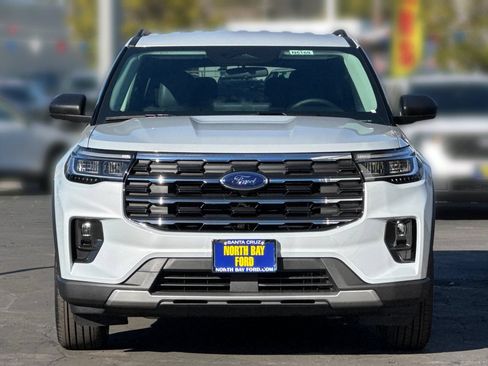 New 2026 Ford Explorer Active w/ Active Comfort Package AWD/4WD image 11
