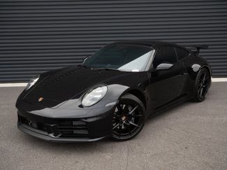 Certified 2025 Porsche 911 Carrera video 1