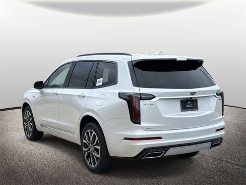 New 2025 Cadillac XT6 Sport w/ LPO, Floor Liner Package image 4